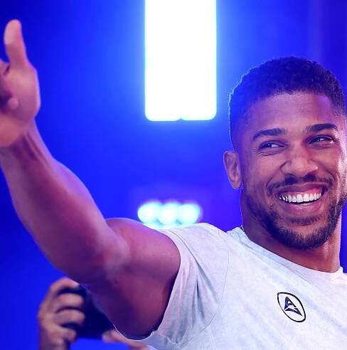 Jake Paul Tank’d Anthony Joshua fight, forcing ‘AJ’ to hunt down ‘dippy’ Tyson Fury — ‘Hopefully punching his head in’