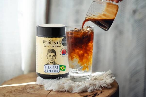 COLD BREW: Káva, ktorú zvládneš pripraviť aj s nohami v bazéne