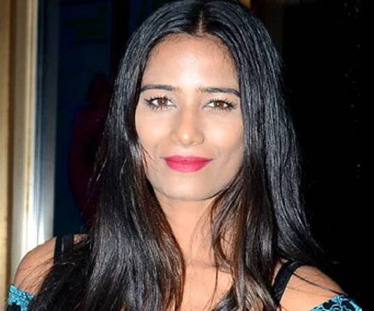 Poonam Pandey - Bio, Facts, Family Life of Indian Actress