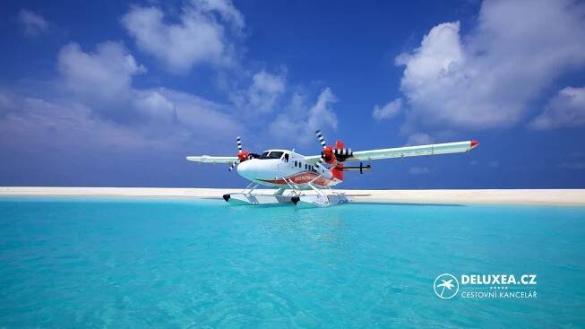Hurawalhi Island Resort 5* - Maledivy - DELUXEA
