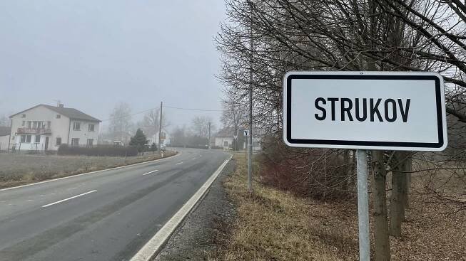 Od cedule k ceduli čtyři minuty. Kvůli nařízení jsou jako v kleci