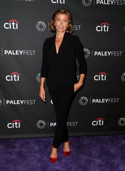 37 Hottest Pictures Of Sonya Walger | CBG