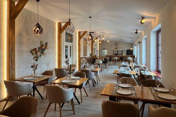 Restaurace Zbirožský Dvůr foto 1