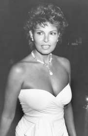 Raquel Welch Attending An Nbc Television Press Conference, 1987.