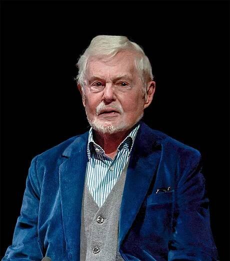Derek Jacobi - Wikipedia