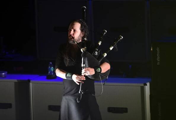 Jonathan Davis Says Korn Spent $60,000 on Liquor When Recording Follow the Leader