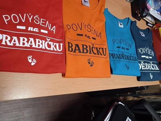 Potisk trička pro babičku, Olomouc, Slavonín, mousemad
