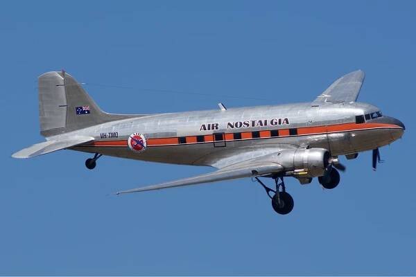 Douglas DC-3 — Википедия