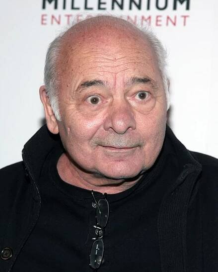 Zemřel herec Burt Young (†83): Švagr Rockyho „Paulie“! Navštívil i Prahu
