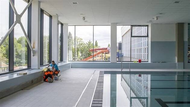 Nový 25metrový bazén se v Pardubicích otevře 5. června.