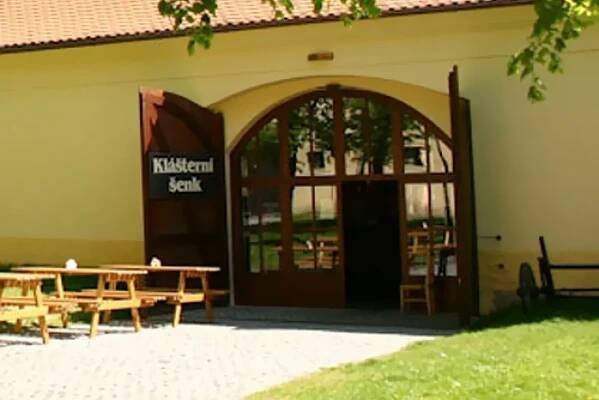Klášterní šenk | Místo na svatební hostinu | svatebniatlas.cz