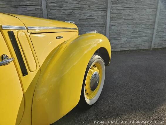 Škoda 1102 Tudor ROADSTER