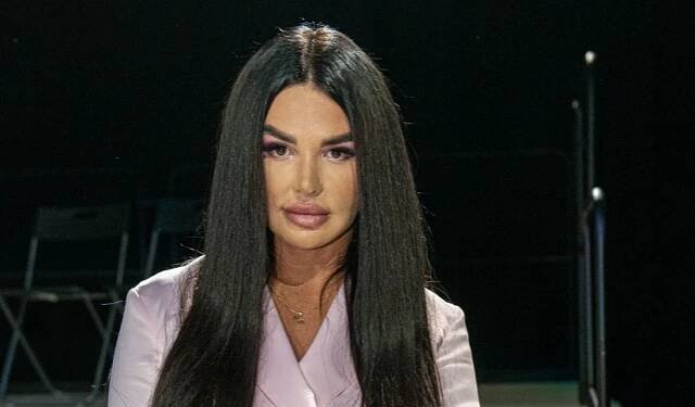 Influencerka Zuzana Strausz Plačková zveřejnila částky, které si kasíruje za spolupráce. Za 24 hodin vydělá víc než průměrný Čech