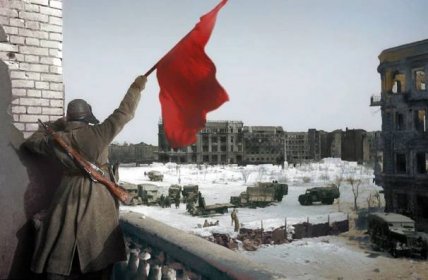 Zlomový moment druhé světové války: Rudá vlajka nad Stalingradem | 100+1 zahraniční zajímavost