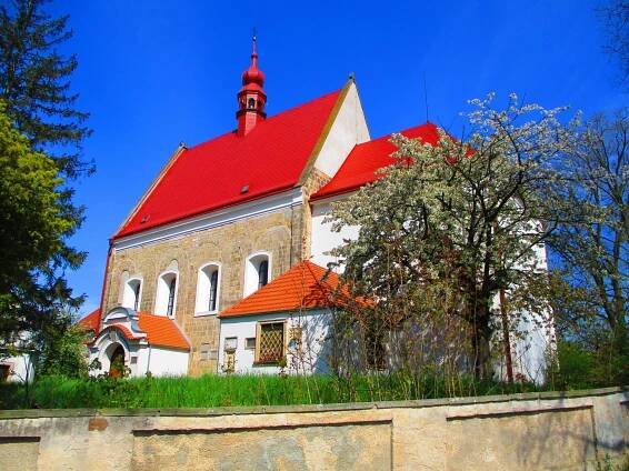 Kostel Nanebevzetí Panny... - Kostel