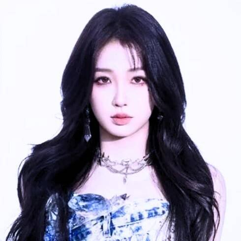 Esther Yu Biography- Age, Height, Boyfriend, Husband, Family, Net worth, Biography & More