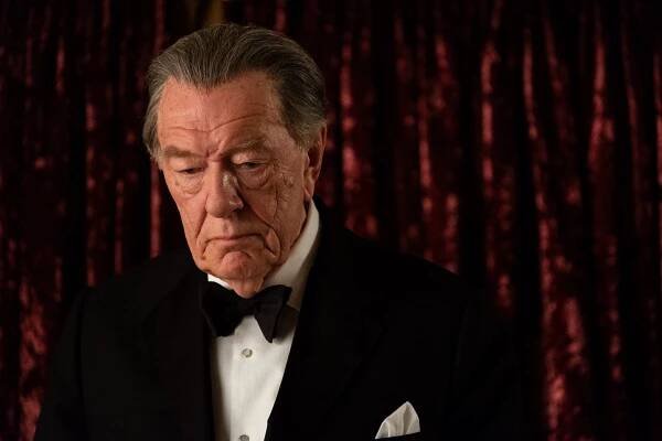 Michael Gambon - Judy - Z filmu