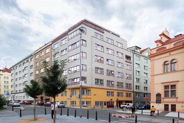 Kancelářské prostory 92 m2, ul. U Studánky, Praha 7 - Holešovice – QARA