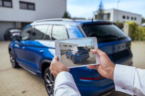 Po internetu už auto můžete nejen koupit, ale i prodat. Carvago funguje oběma směry