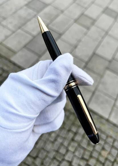 panske_pero_montblanc_10456