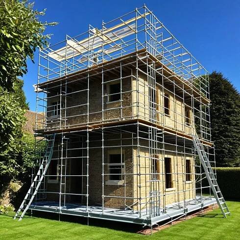 scaffolding-family-house