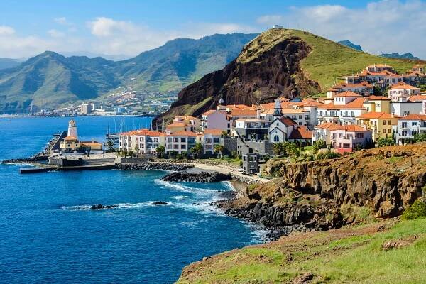 Madeira first-minute z Vídně. Letenky od 1 896 Kč