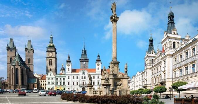 Pardubice, nebo Hradec? Poznáte podle fotky své město?