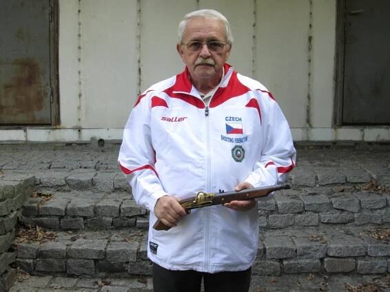 Trojice střelců z Krhanic vybojovala  v Maďarsku titul Mistr světa ve střelbě
