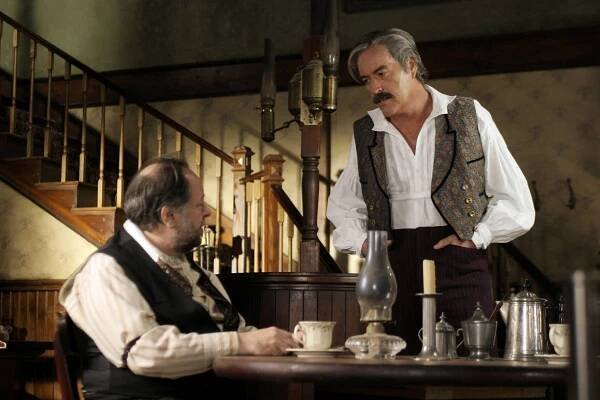 Deadwood - Žádní další synové a dcery - Z filmu - W. Earl Brown, Powers Boothe