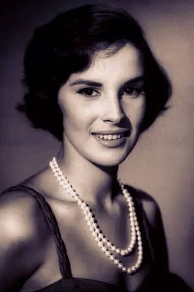Young Italian actress Antonella Lualdi