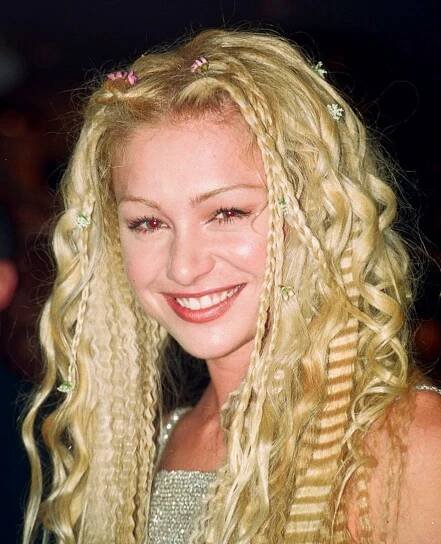 File:Portia de Rossi 1999.jpg - Wikimedia Commons
