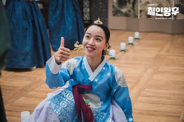 Shin Hye Sun o svojej role v Mr. Queen: Keďže je to dráma o výmene duší, dám do nej svoju dušu