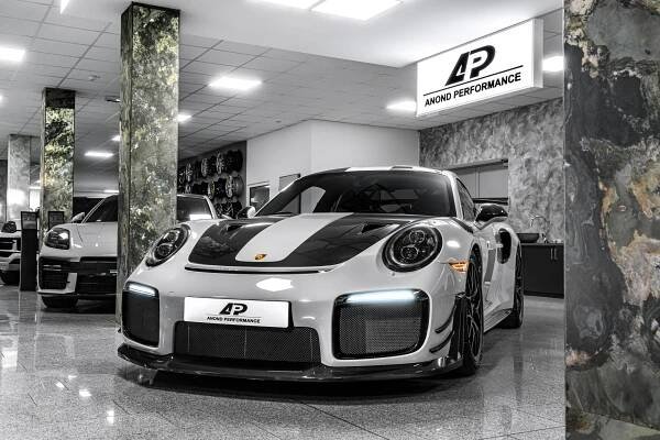 Porsche 911 GT2 RS/WEISSACH/CARBON/MAGNESI
