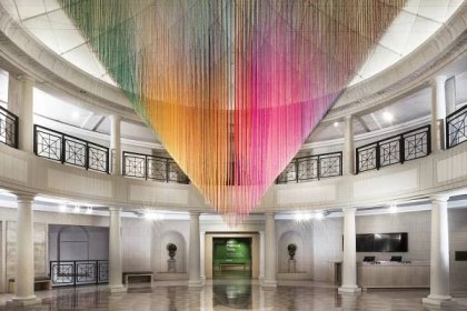 Yarn Art
Minnesota-based artist Eric Rieger aka HOTTEA is a graffiti writer turned installation artist whose medium of choice is yarn. With it, he creates colourful large-scale works inspired by the moments, experiences, and people in his life.