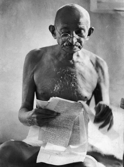 Gandhi and His Spinning Wheel: the Story Behind an Iconic Photo
