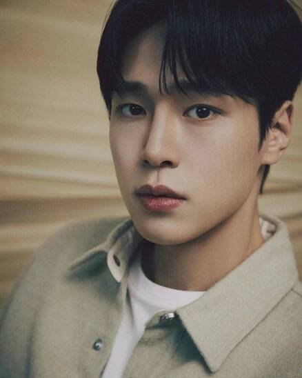 Život bez kyslíka? Kim Woo Bin, Song Seung Heon, Esom a Kang Yoo Seok nám priblížia zničený svet v dystopickej novinke Black