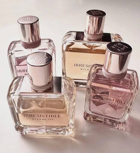 Irresistible Givenchy Very Floral Givenchy pro ženy