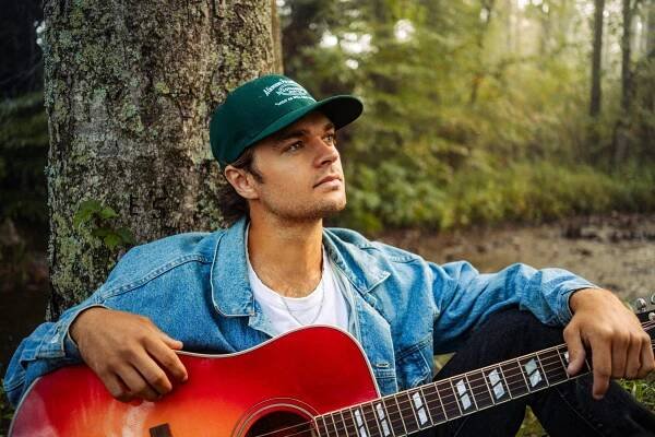 Conner Smith Announces 2024 'The Storyteller Tour' With Jonathan Hutcherson & Zach John King