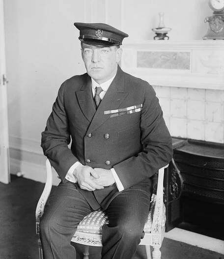 Ernest Shackleton