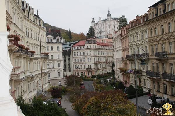 Jurincom REALITY - Prodej 3+1 ul. Sadová, Karlovy Vary