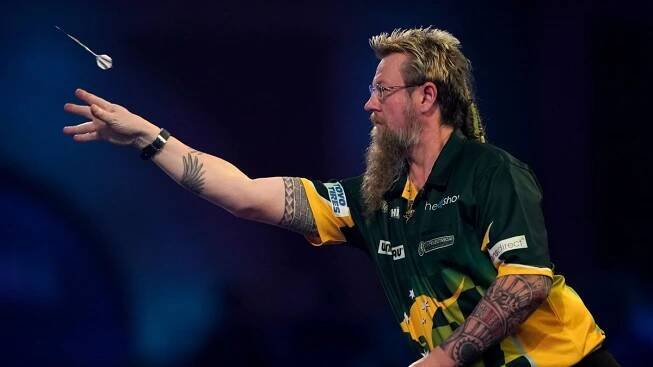Čaroděj Whitlock vyřadil Van Gerwena, vypadl i Gary Anderson