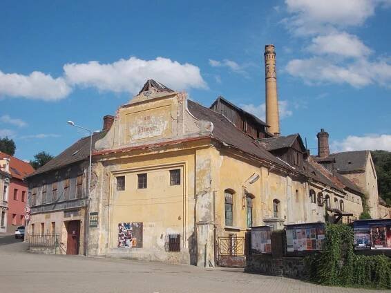 Bílina - Bývalý pivovar - Dům, budova
