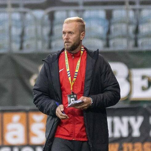Podívejte se: Jakub Yunis trefil Opavě tři body