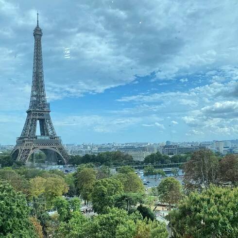 la torre eiffel