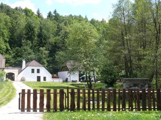 Buškův hamr láká návštěvníky na strašidelné čtení | České Budějovice