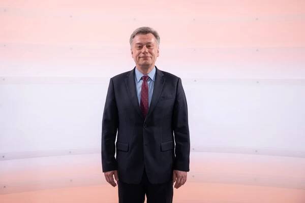 Pád ministra Blažka: Miliard bylo víc? Co všechno na kauze s darovanými bitcoiny nesedí