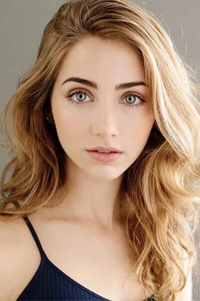 Emily Rudd herečka