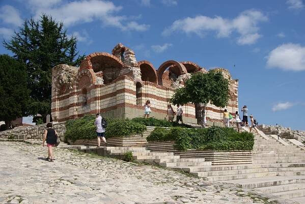 Nesebar - kostel sv. Jana... - Zřícenina