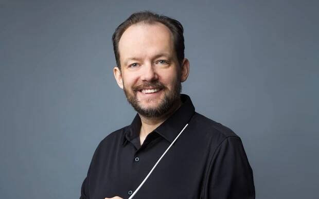 Andris Nelsons headshot