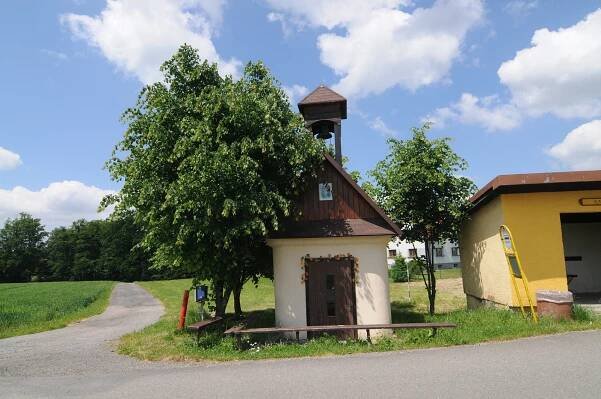 Horní Domaslavice. Obec kousek od přehrady, kde myslí i na zemědělskou tradici